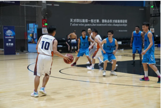 0914 “先锋先锋，，，谁与争锋” 中集车辆人热血四方！426.png